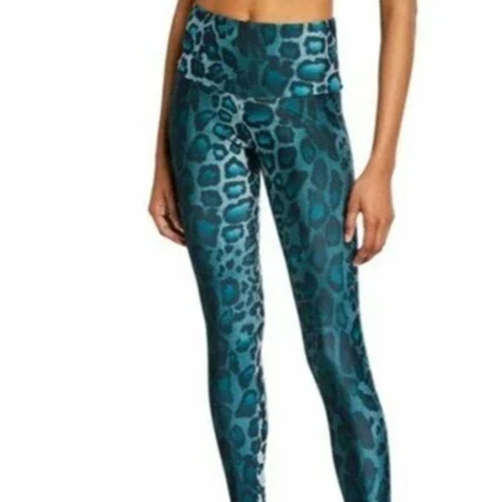 Onzie Green Leopard Leggings (Size S/M)